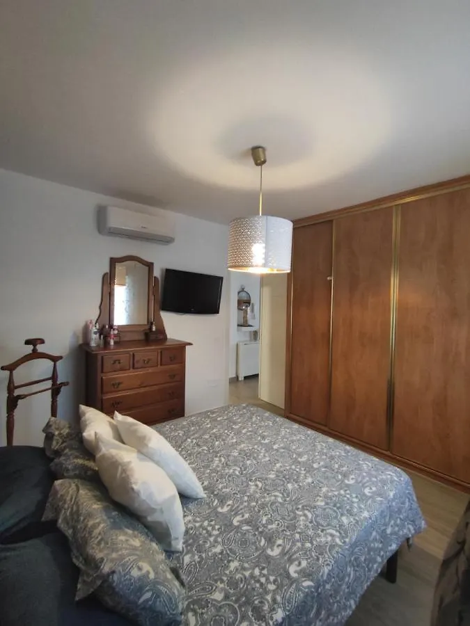 Apartment Alojamiento La Union Fuengirola